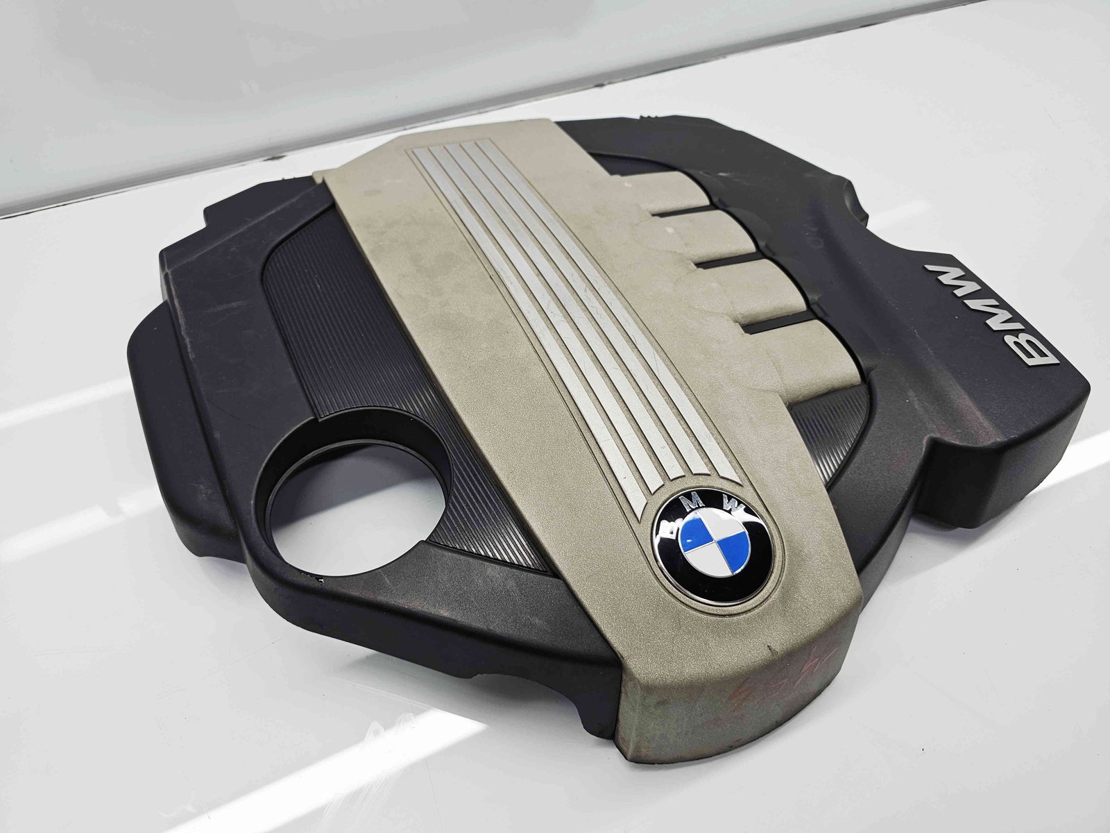 Capac motor Bmw X3 (E83) [Fabr 2003-2009] Facelift 77977410-07 2.0 N47D 130KW / 177CP - imagine 1