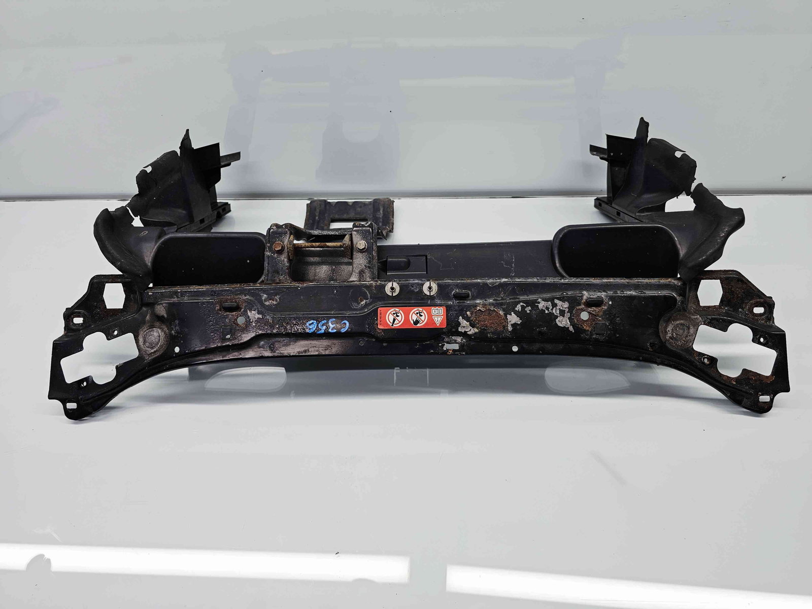 Capac trager Mercedes Clasa CLK (C209) [Fabr 2002-2009] - imagine 4