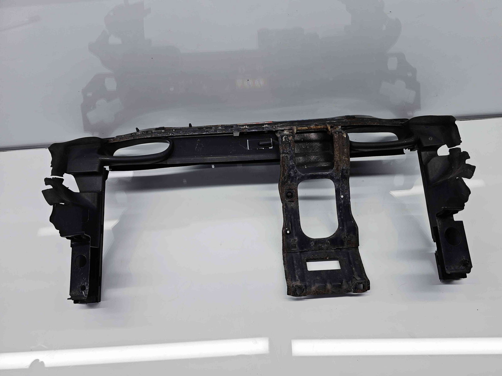 Capac trager Mercedes Clasa CLK (C209) [Fabr 2002-2009] - imagine 6