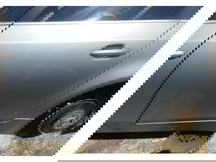 Usa stanga spate BMW Seria 5 E61 2.5 OEM 2004-2010