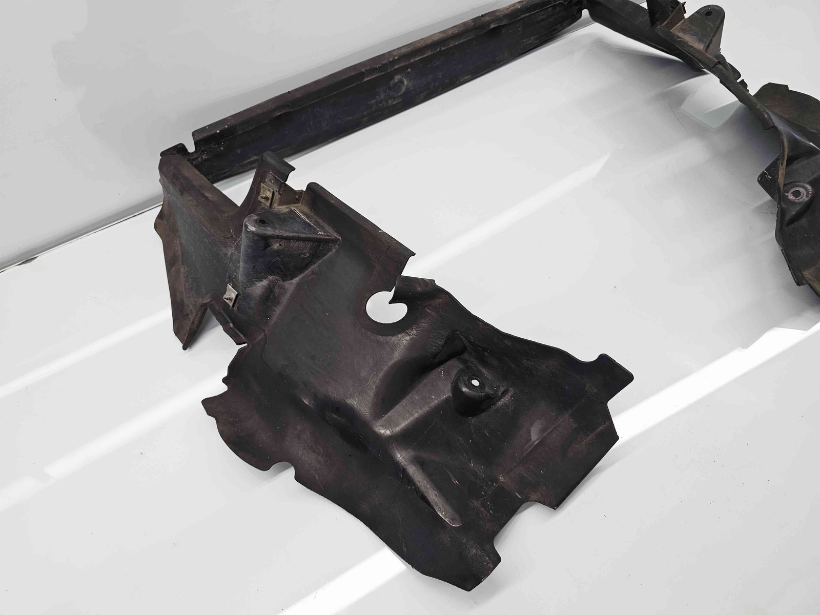 Deflector aer Bmw X3 (E83) [Fabr 2003-2009] Facelift - imagine 2