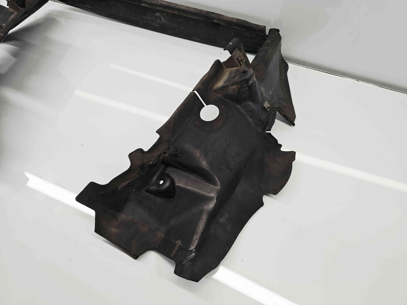 Deflector aer Bmw X3 (E83) [Fabr 2003-2009] Facelift - imagine 4