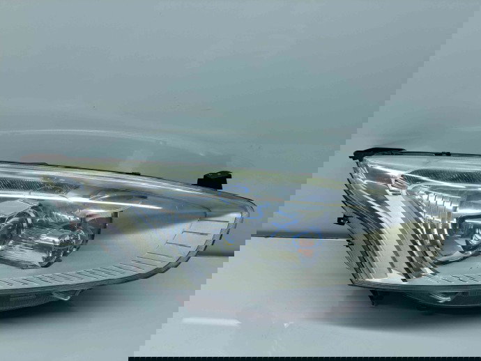 Far dreapta Ford B-Max [Fabr 2012-prezent] AV11-13W029-DE