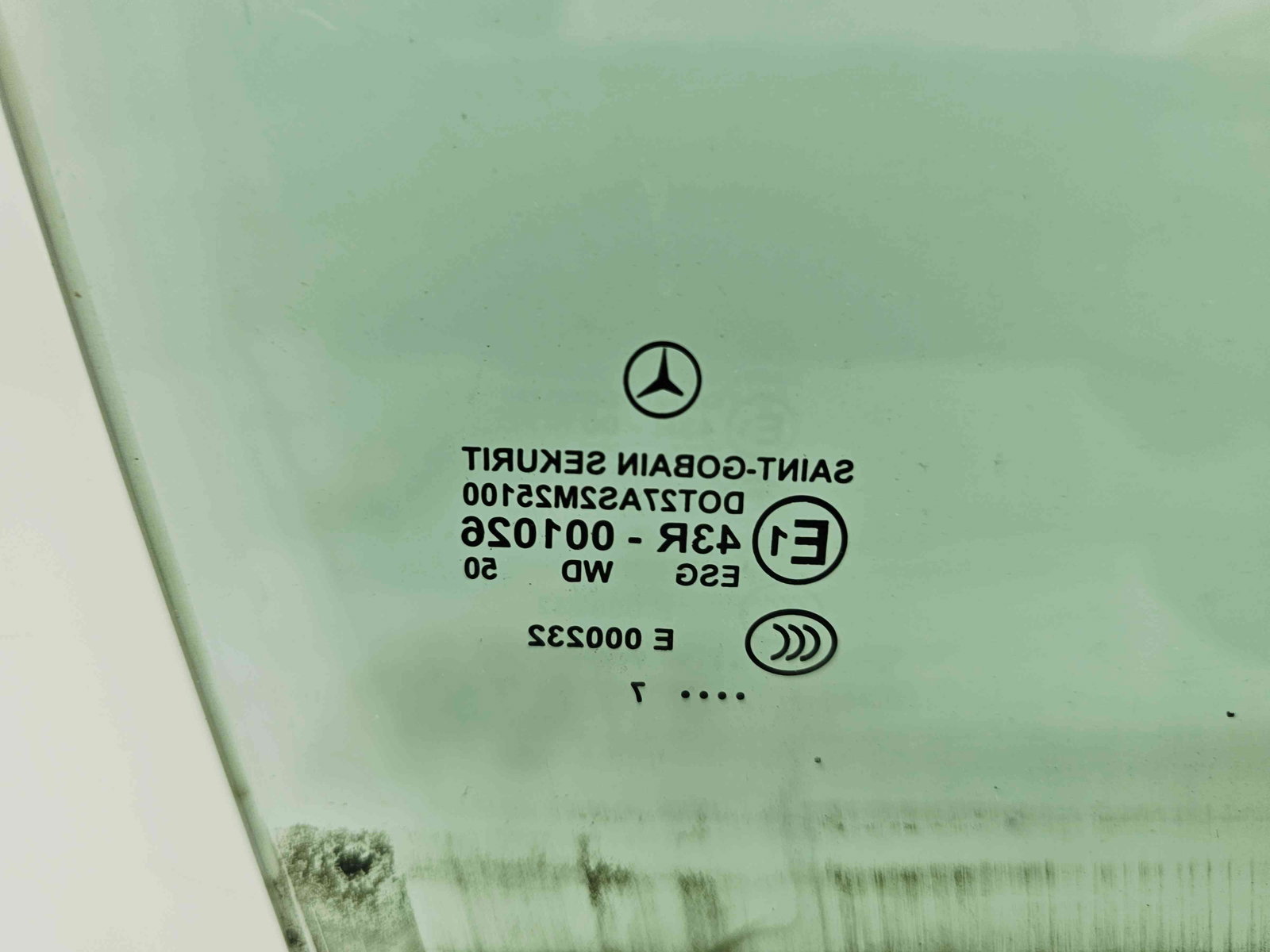 Geam usa stanga fata Mercedes Clasa CLK (C209) [Fabr 2002-2009] - imagine 2