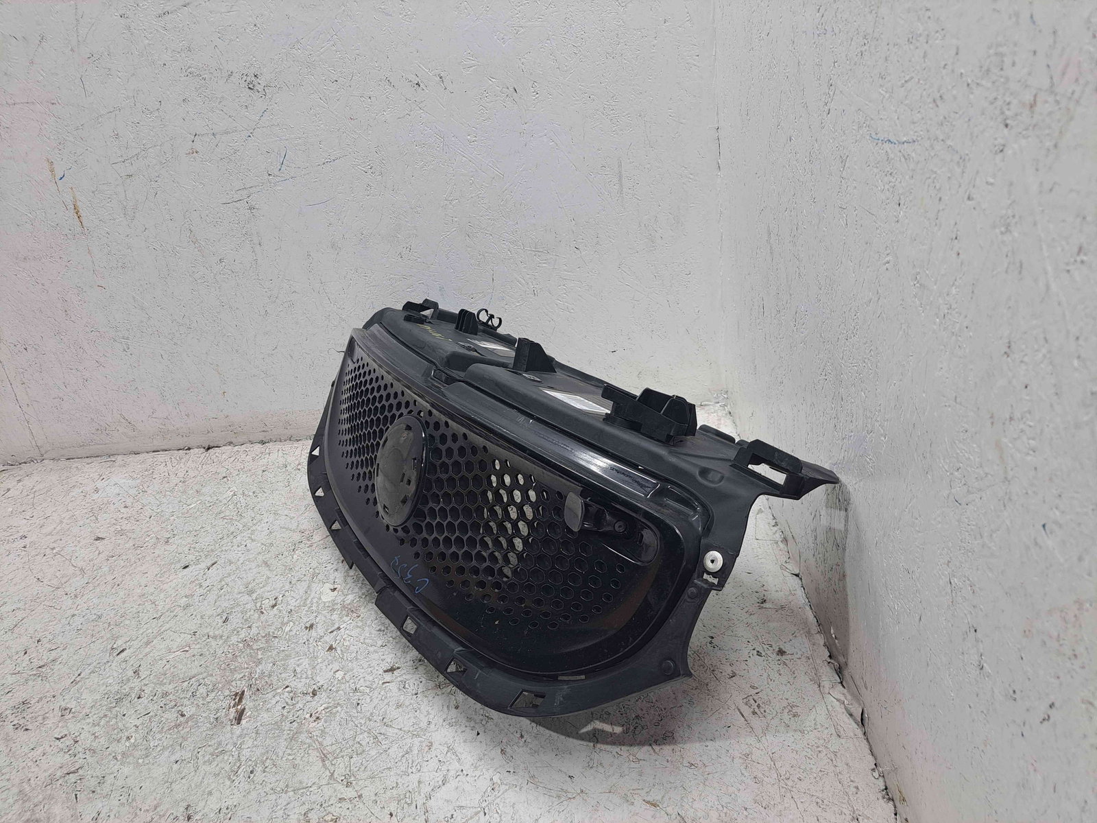 Grila bara fata SMART Fortwo Coupe (W453) [Fabr 2014-2019] - imagine 3