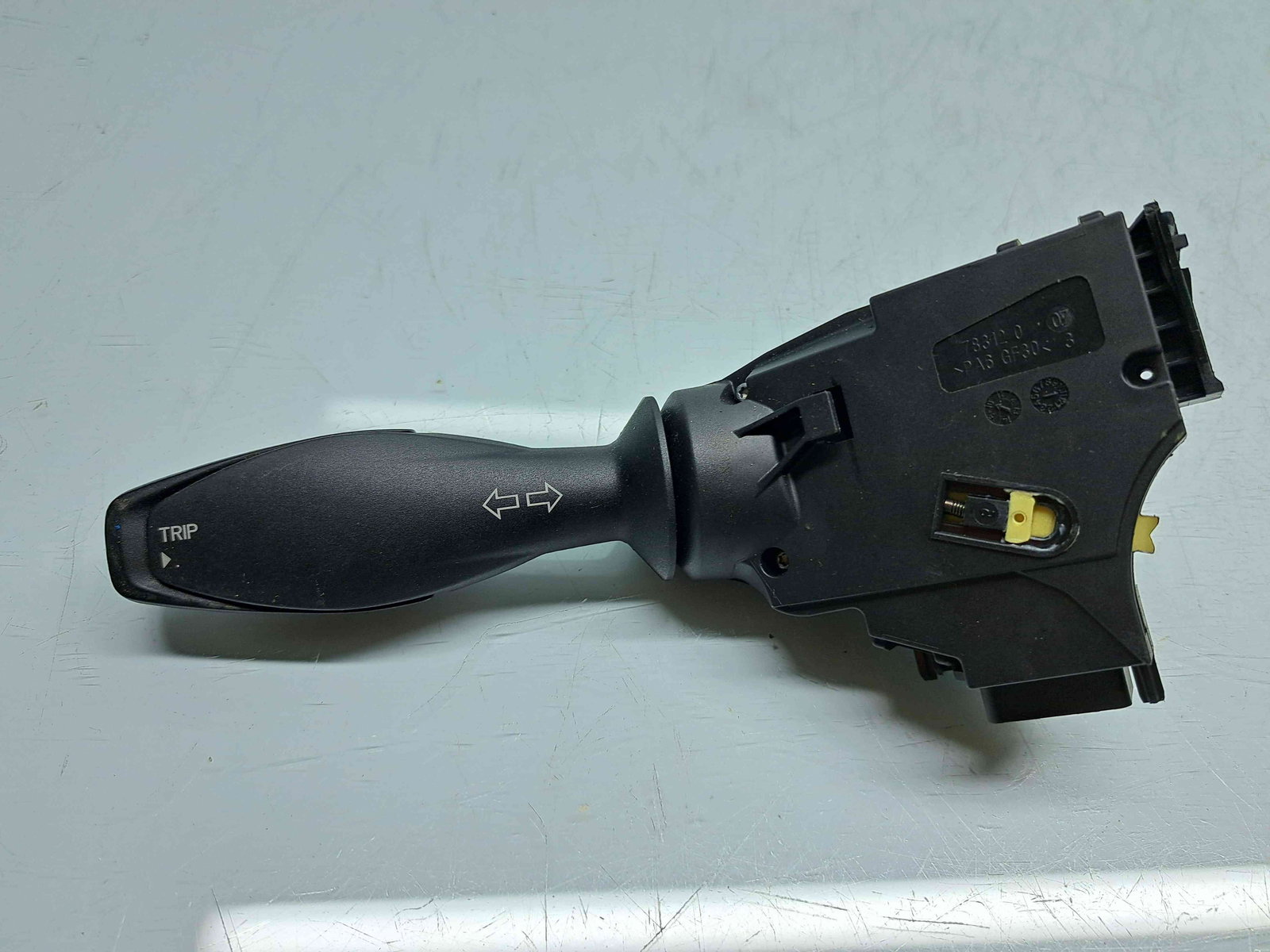 Maneta semnalizare Ford Fiesta 6 [Fabr 2008-2019] 8A6T-13335-BC - imagine 2