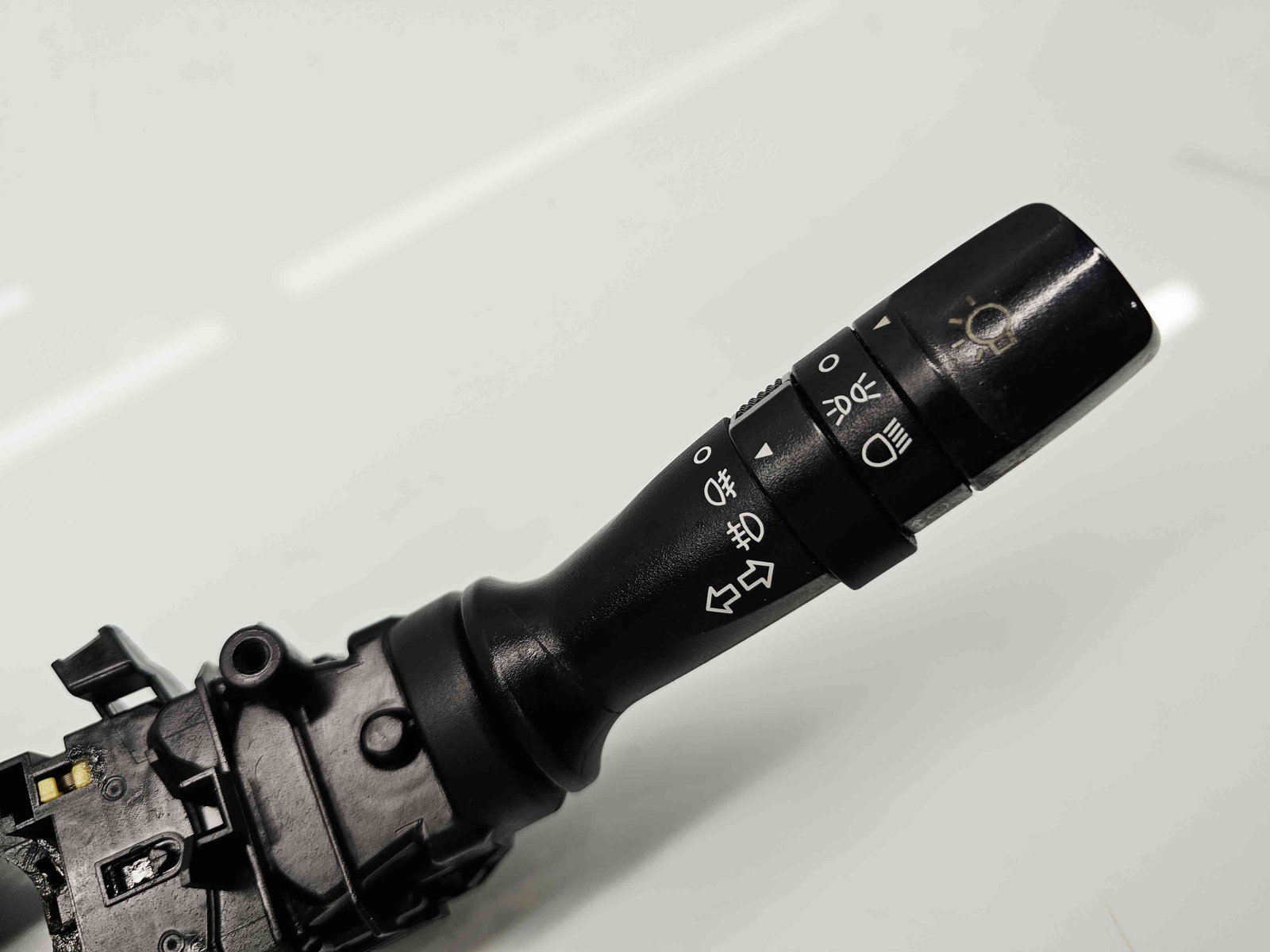 Maneta semnalizare Hyundai ix35 (LM) [Fabr 2010-2017] 93410-1M530 - imagine 1