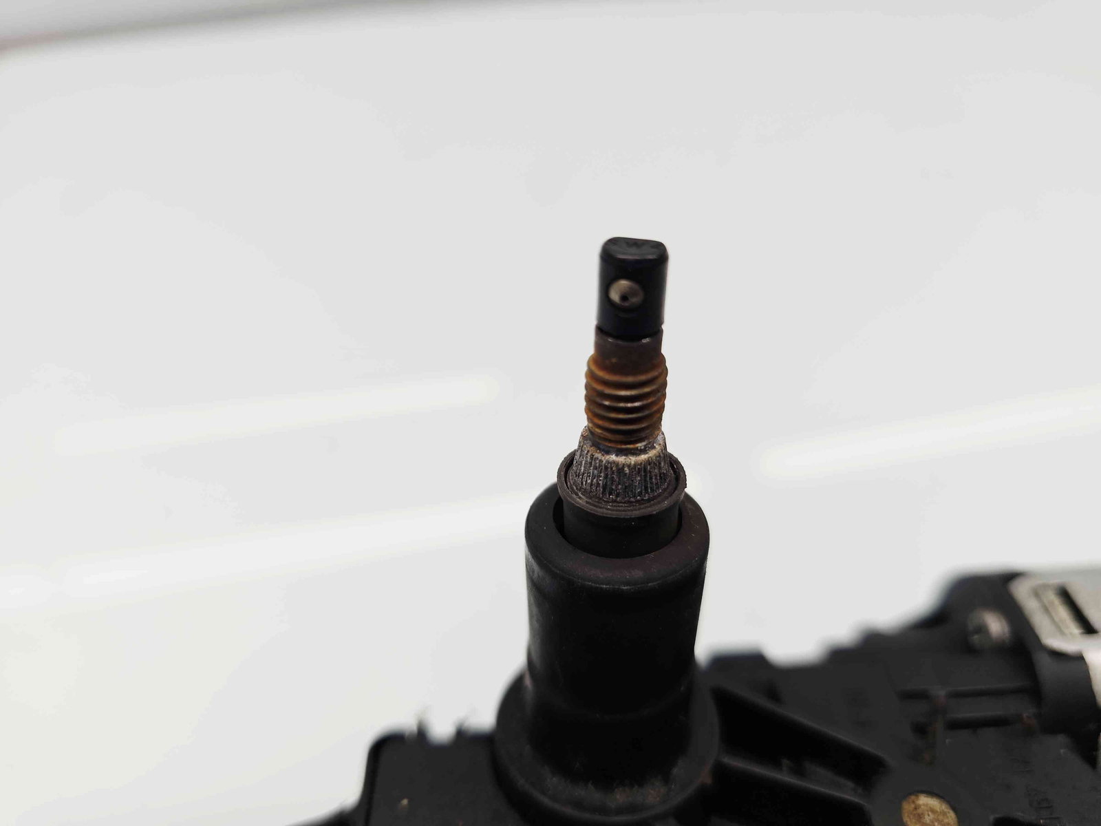 Motoras stergator haion Seat Leon (1P1) FR [Fabr 2005-2011] 5P0955711C - imagine 3