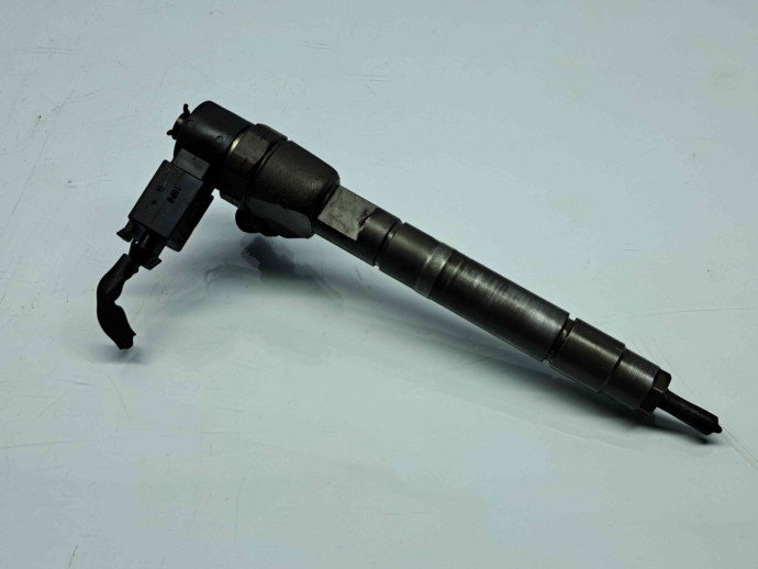Injector Mercedes Clasa ML (W163) [Fabr 1998-2005] A6130700887 2.7 CDI 612963   