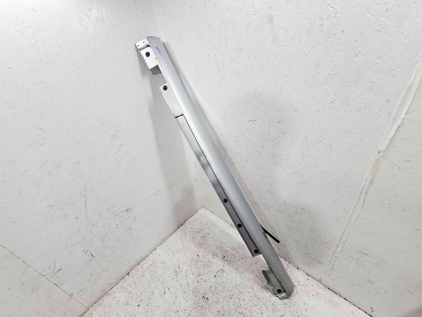 Prag lateral dreapta Mercedes Clasa CLK (C209) [Fabr 2002-2009] - imagine 1