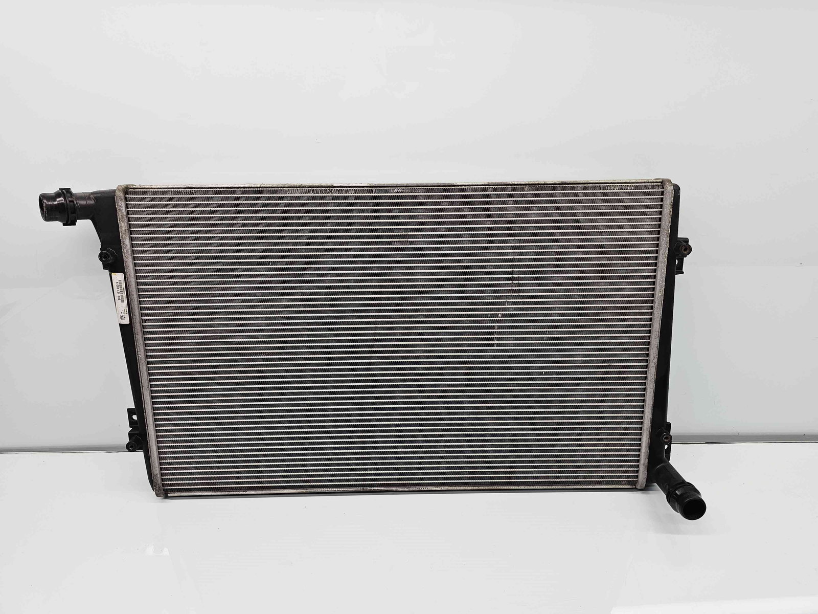 Radiator apa Volkswagen Touran (1T1, 1T2) [Fabr 2003-2010] Facelift 3C0121253S 1.9 TDI BLS 77KW / 105CP - imagine 4