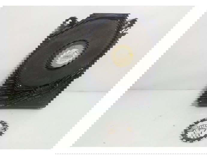 Subwoofer stanga fata BMW Seria 3 [E90] 2.0 diesel 18820010 2005-2011