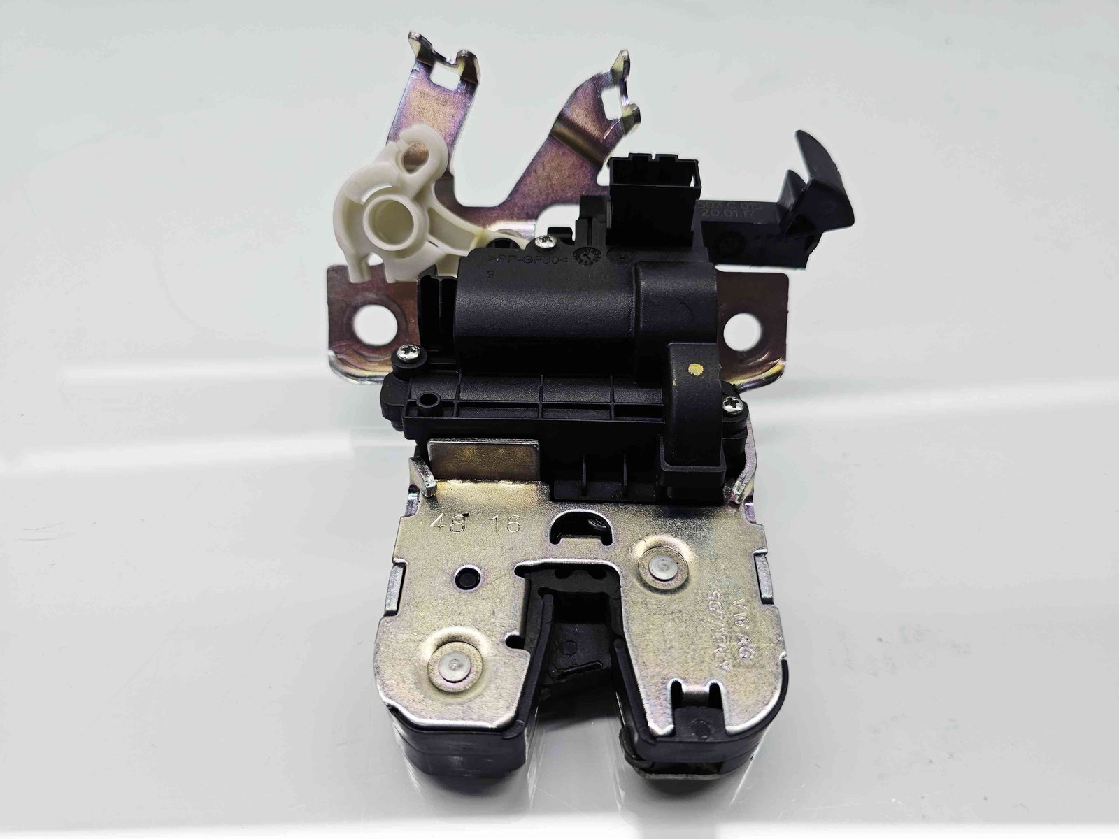 Broasca haion Volkswagen Passat B8 (3G2) [Fabr 2015-prezent] - imagine 5