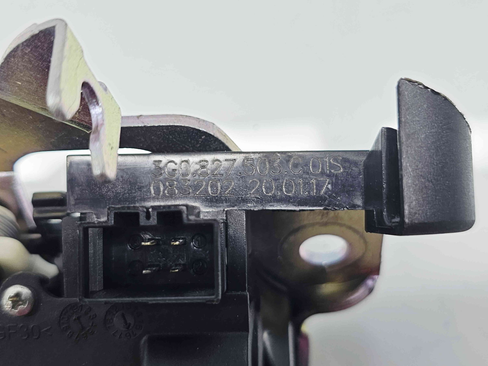 Broasca haion Volkswagen Passat B8 (3G2) [Fabr 2015-prezent] - imagine 6