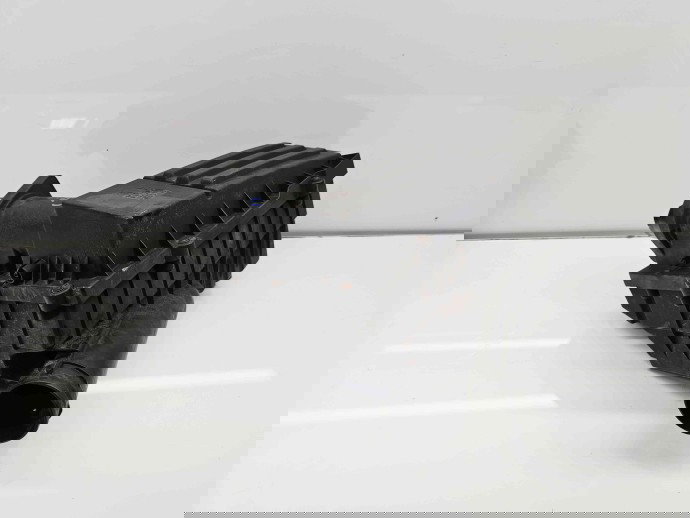 Carcasa filtru aer Volkswagen Touran II (1T3) [Fabr 2010-2015] 1K0129620D 1.6 TDI CAYC 77KW / 105CP