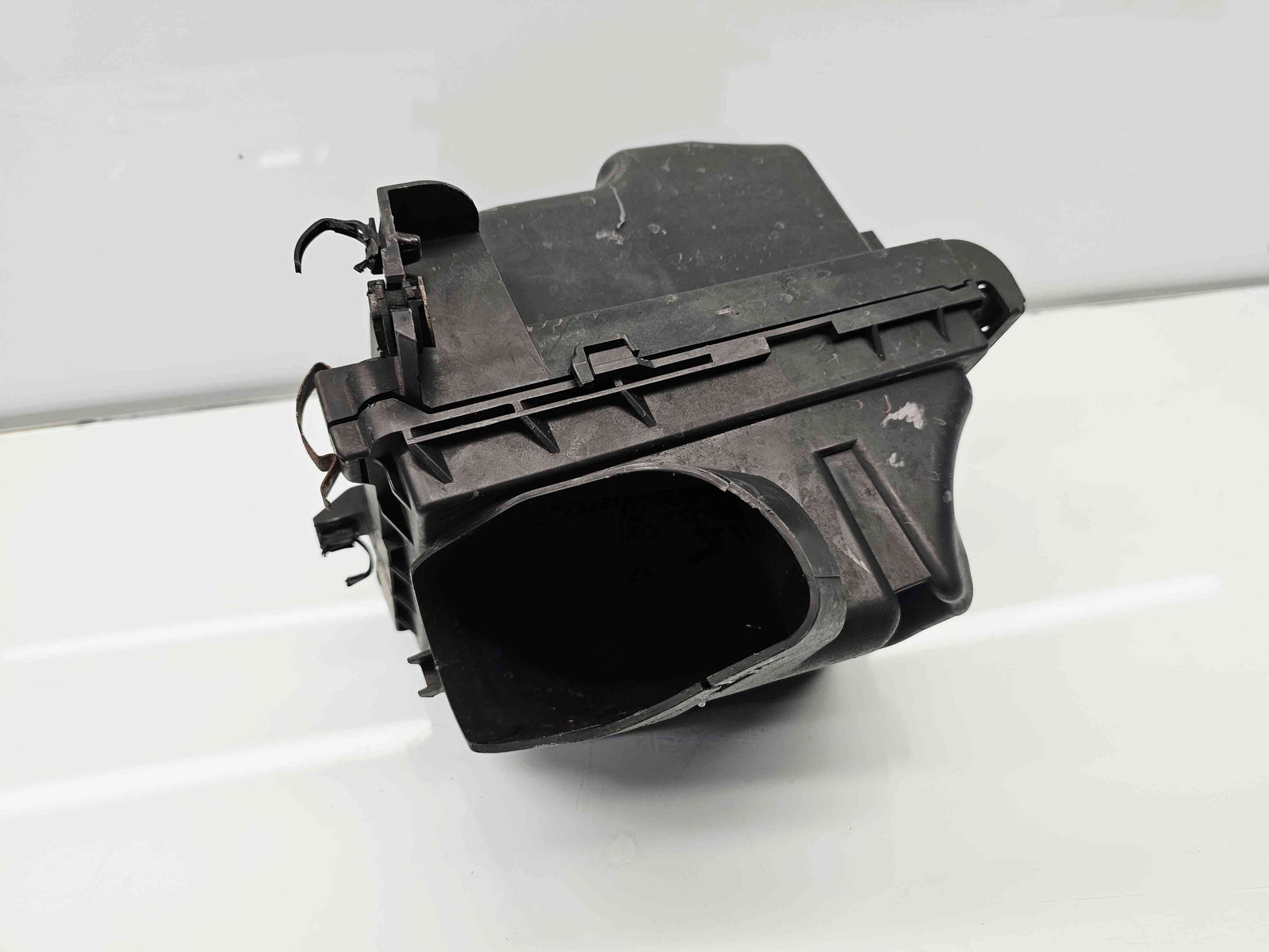 Carcasa filtru aer Nissan Juke [Fabr 2010-2014] Hatchback OEM 1.6 Benz HR16DE 86KW / 117CP - imagine 2