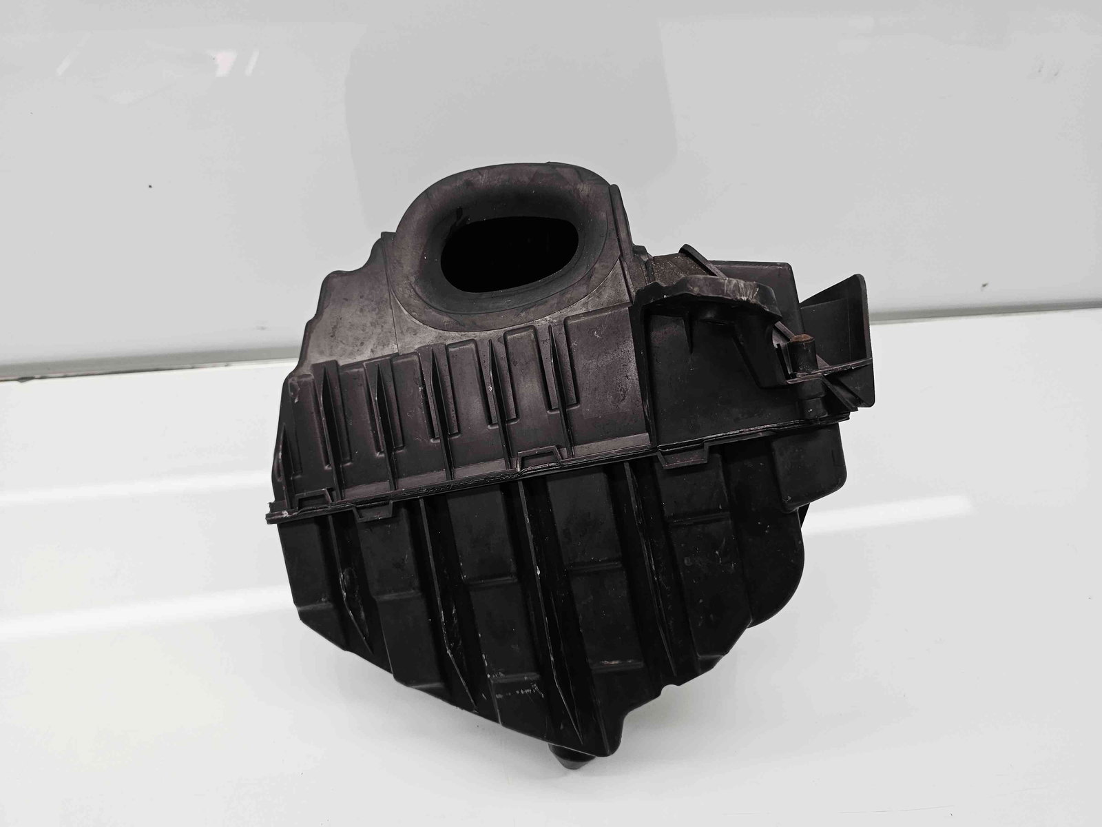 Carcasa filtru aer Renault Megane 3 (B95) [Fabr 2008-2016] 8200947663-A 1.6 B K4M848 74KW / 101CP - imagine 3