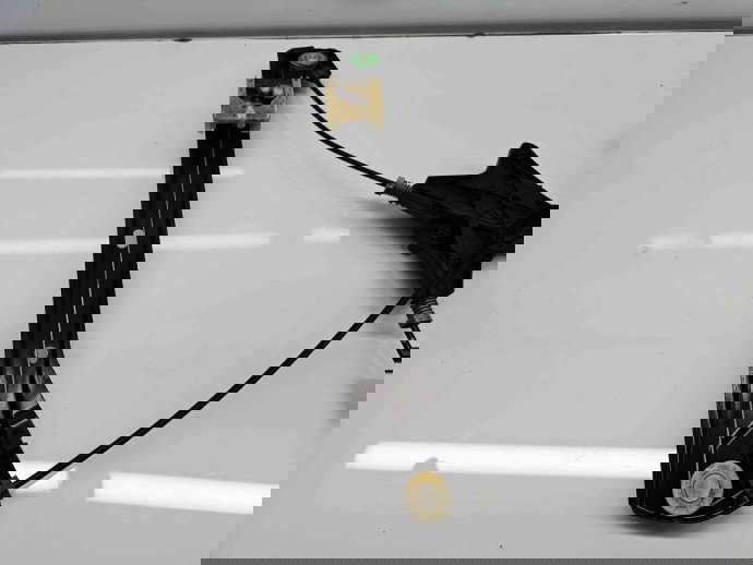 Macara electrica geam dreapta fata Volkswagen Passat B8 (3G2) [Fabr 2015-prezent]