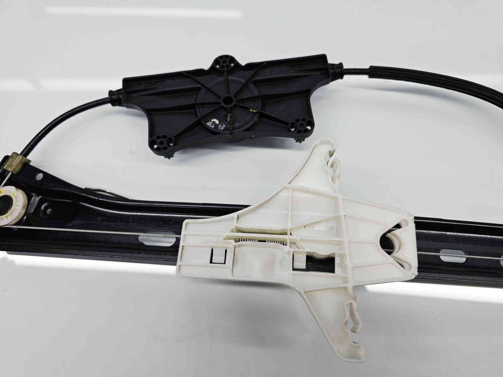 Macara electrica geam dreapta spate Volkswagen Passat B8 (3G2) [Fabr 2015-prezent] - imagine 2