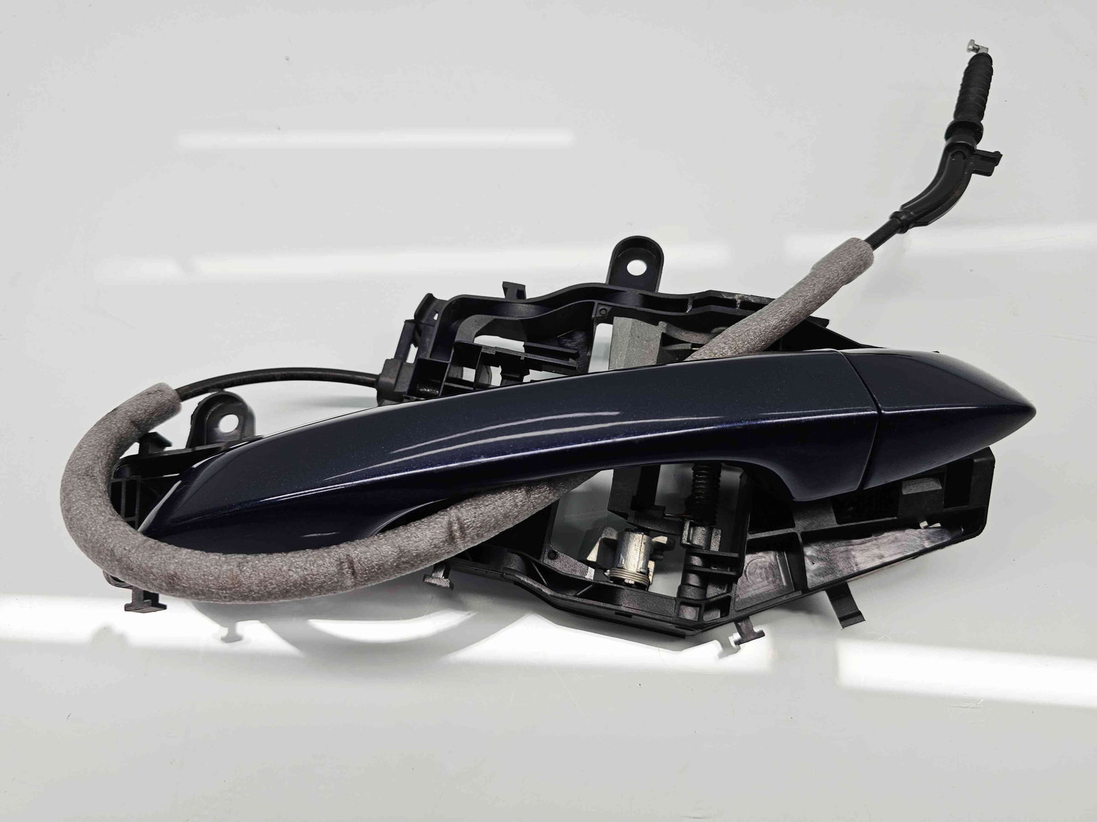 Maner usa dreapta spate Volkswagen Passat B8 (3G2) [Fabr 2015-prezent]