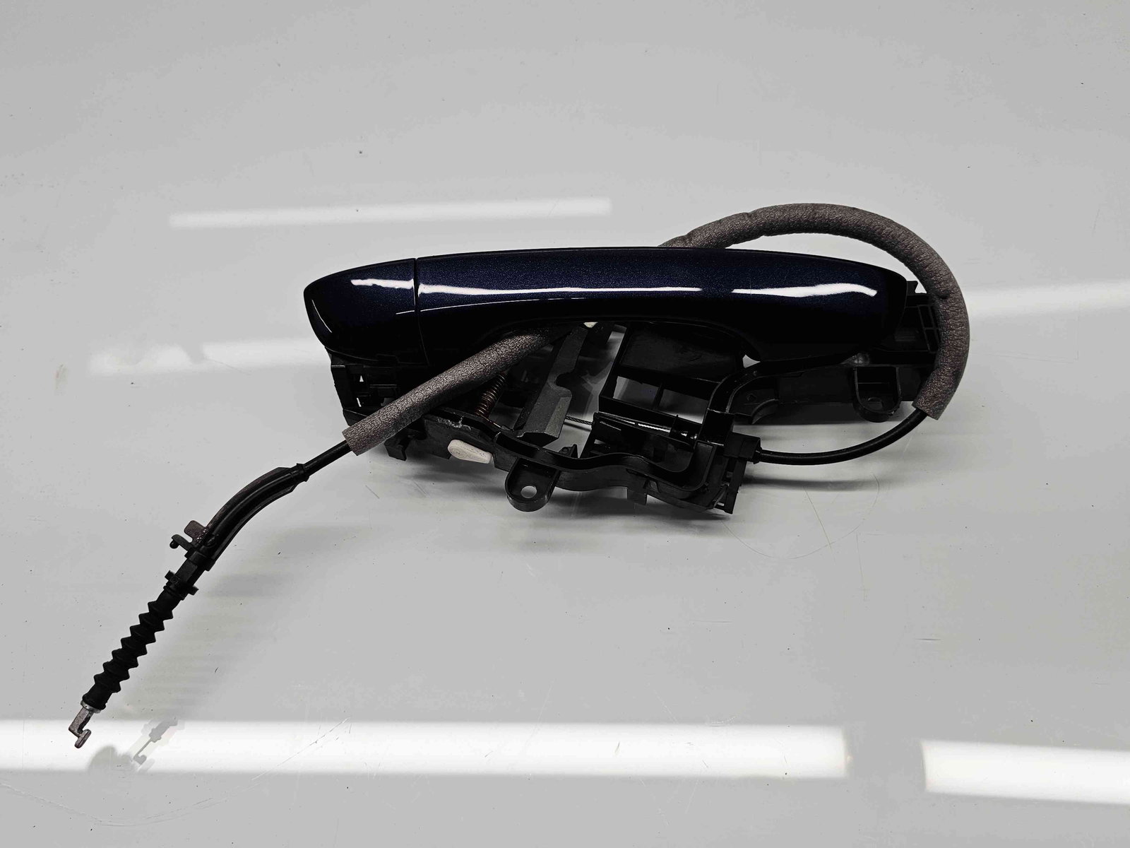 Maner usa dreapta spate Volkswagen Passat B8 (3G2) [Fabr 2015-prezent] - imagine 2