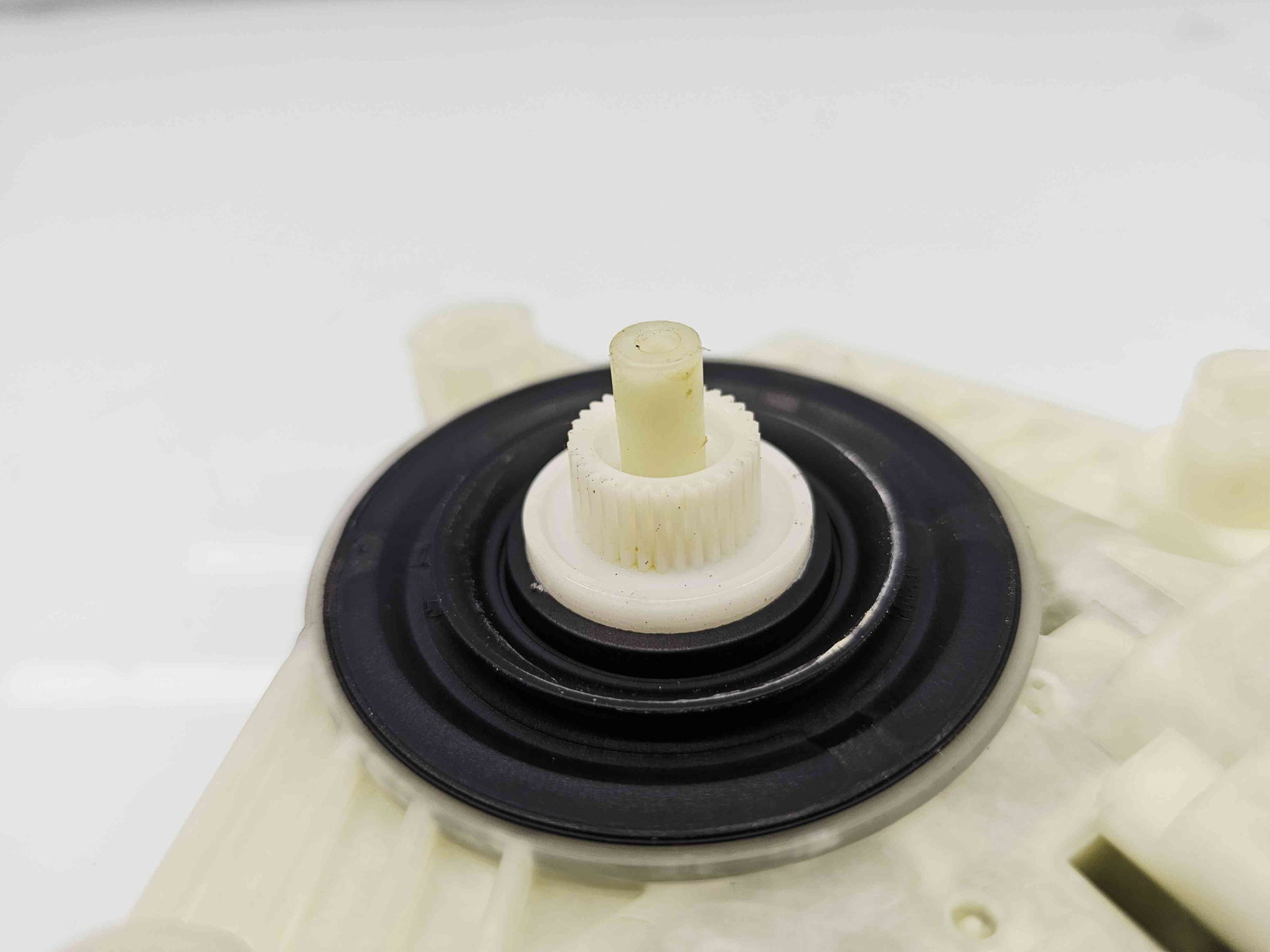 Motoras geam dreapta spate Volkswagen Passat B8 (3G2) [Fabr 2015-prezent] - imagine 3