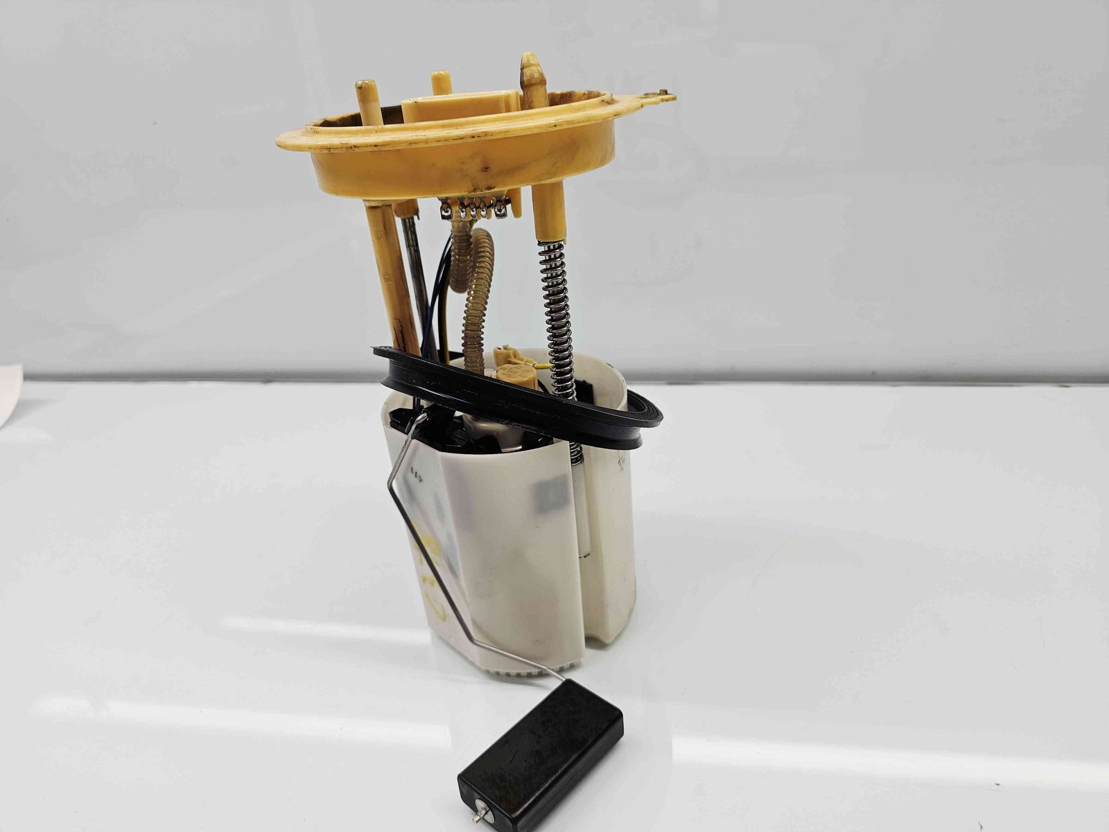 Pompa combustibil Seat Leon (1P1) [Fabr 2005-2011] 1K0919050AB 2.0 TDI CFHC 103KW / 140CP - imagine 1