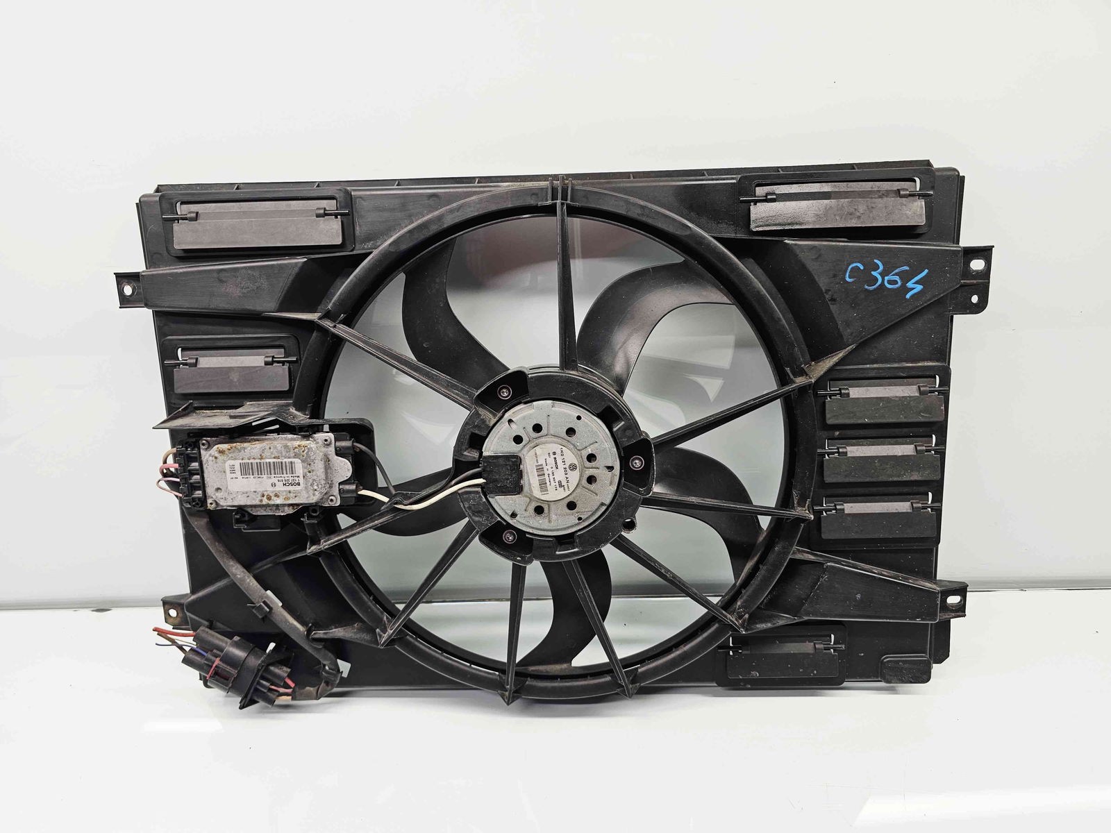 Electroventilator Volkswagen Golf 6 (5K1) [Fabr 2009-2013] 1K0121205AF 1.6 TDI CAYC 77KW / 105CP - imagine 4