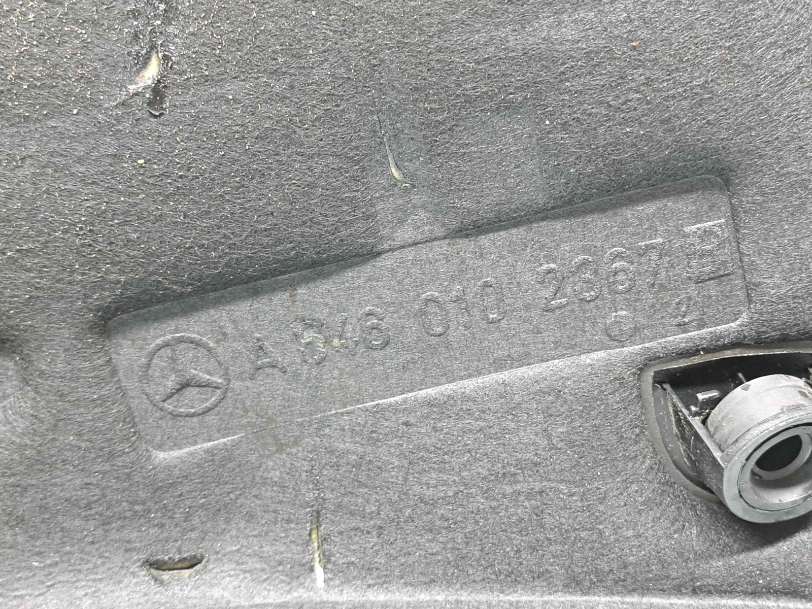 Capac motor Mercedes Clasa CLK (C209) [Fabr 2002-2009] A6460102367B 2.2 CDI 646966 110KW / 150CP - imagine 1