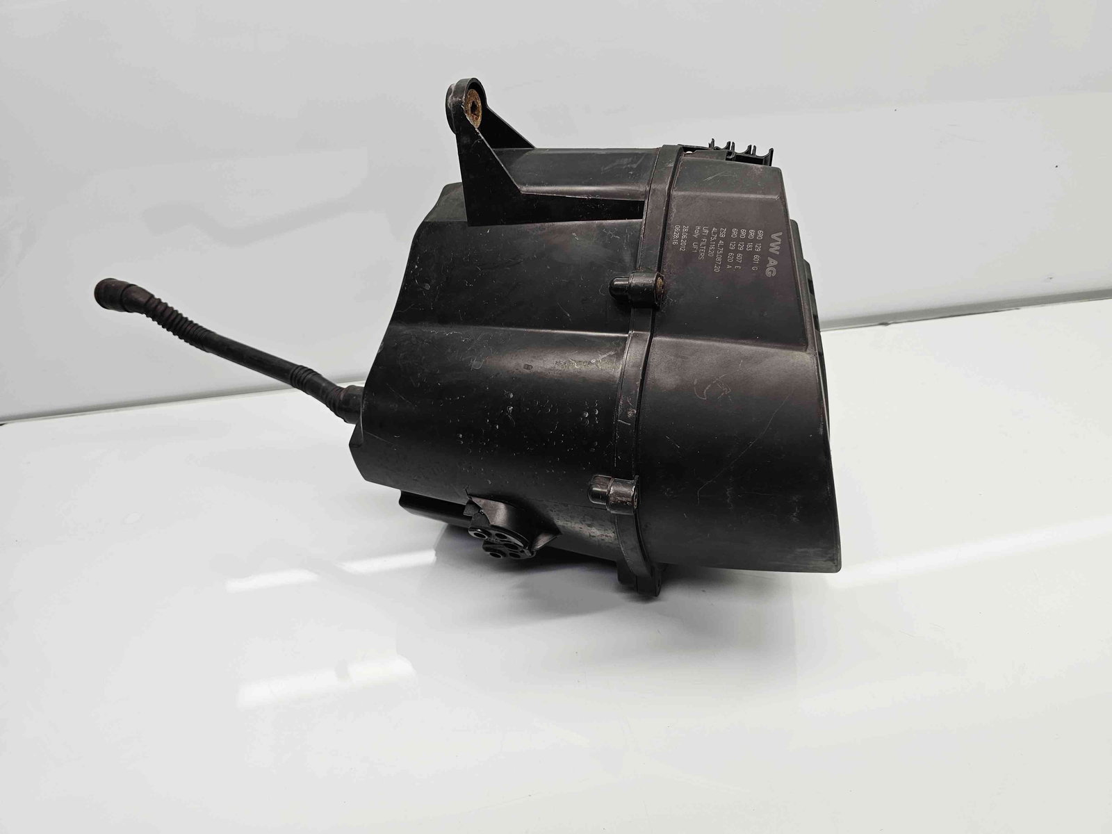 Carcasa filtru aer Volkswagen Polo (6R) [Fabr 2009-2016] 6R0129601G 1.2 TDI CFWA 55KW / 75CP - imagine 2