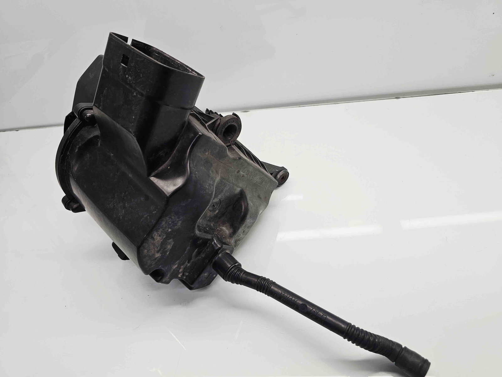 Carcasa filtru aer Volkswagen Polo (6R) [Fabr 2009-2016] 6R0129601G 1.2 TDI CFWA 55KW / 75CP - imagine 3