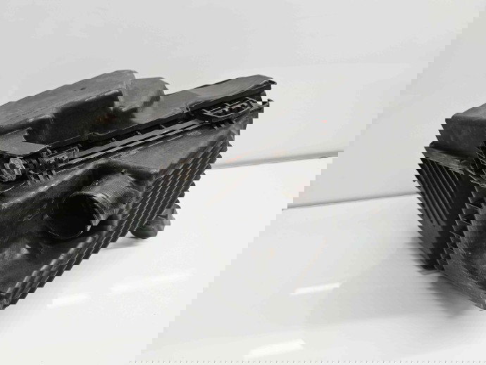 Carcasa filtru aer SMART Fortwo Coupe (W453) [Fabr 2014-2019] 165003255R 1.0 Benz 281920 52KW / 71CP