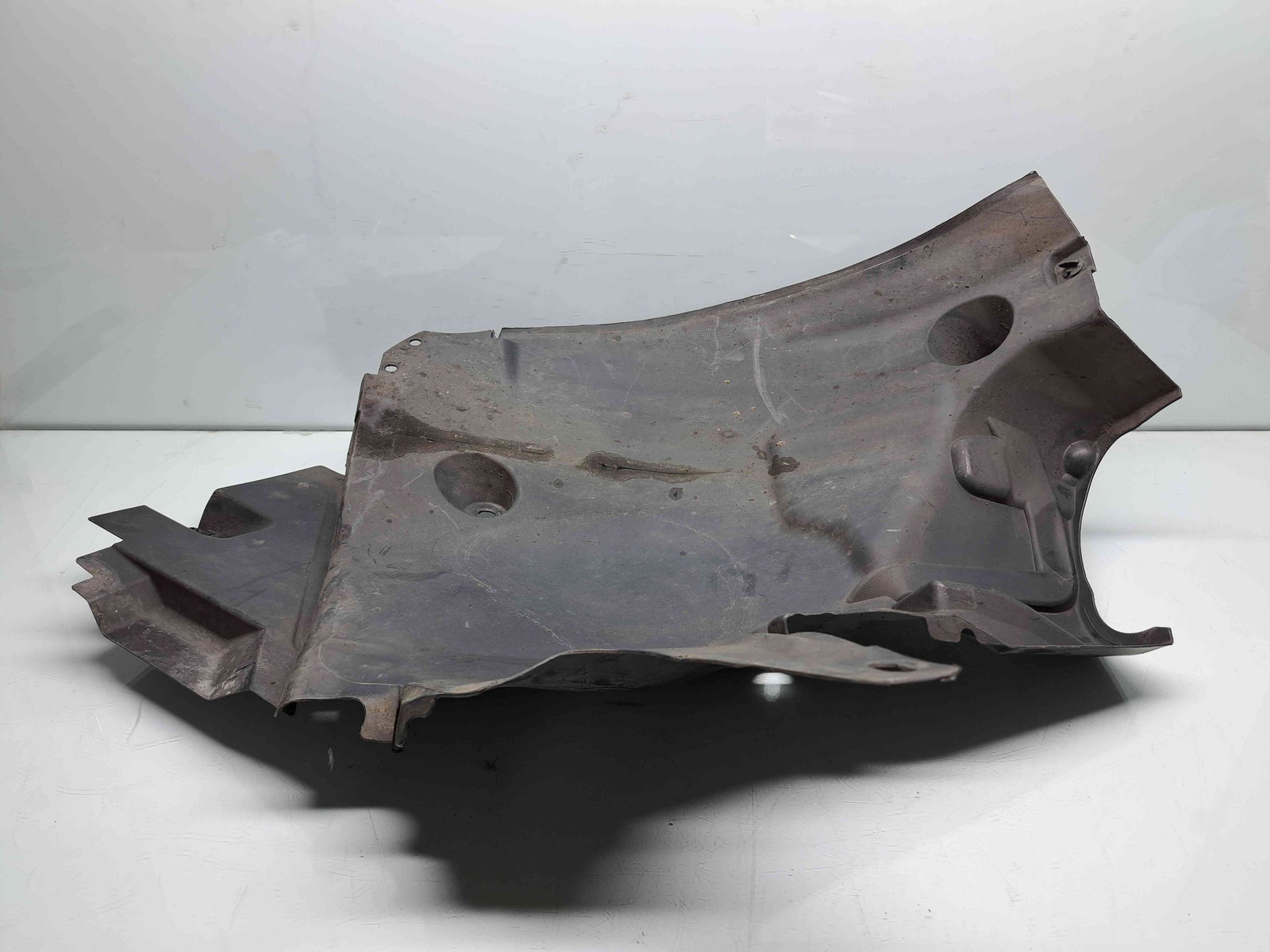 Carenaj roata dreapta fata Mercedes Clasa C Coupe (C204) Facelift AMG [Fabr 2011-2015] - imagine 1