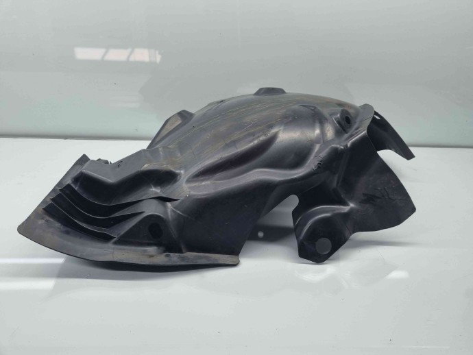 Carenaj roata stanga fata Renault Megane 3 (B95) [Fabr 2008-2016]