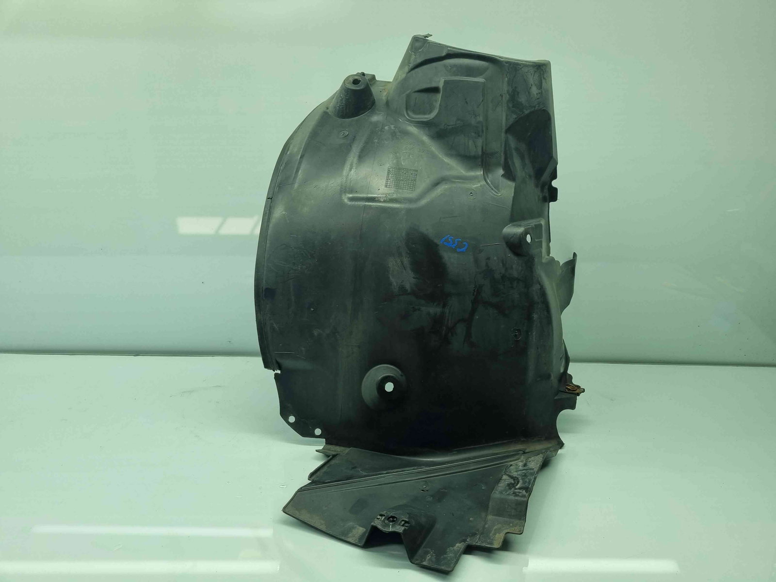 Carenaj roata stanga fata Mercedes Clasa C Coupe (C204) Facelift AMG [Fabr 2011-2015] - imagine 2