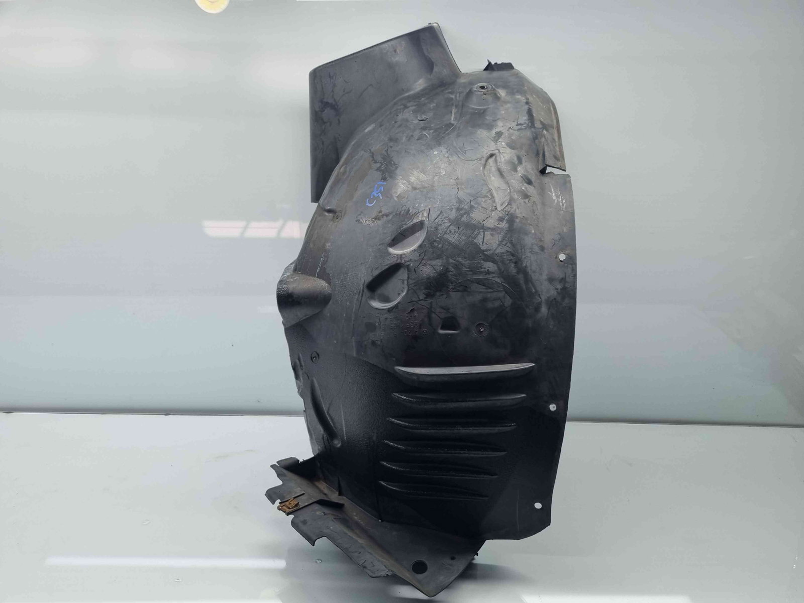 Carenaj roata stanga fata Mercedes Clasa C Coupe (C204) Facelift AMG [Fabr 2011-2015] - imagine 1