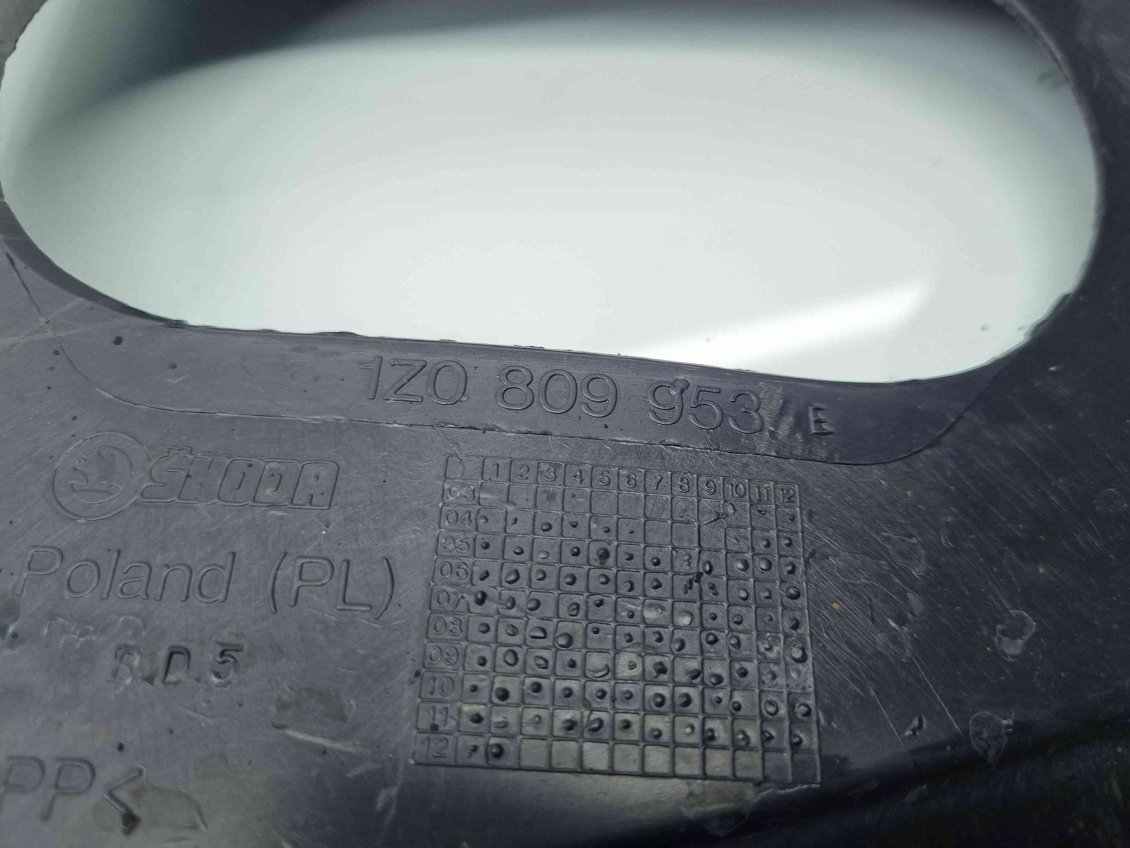 Carenaj roata stanga fata Skoda Octavia 2 Combi (1Z5) [Fabr 2004-2013] Facelift - imagine 2