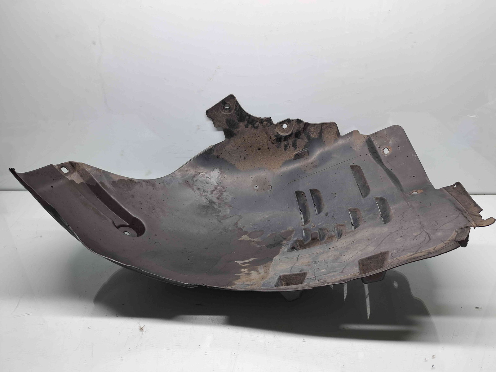 Carenaj roata stanga fata Mercedes Clasa E T-Model (S211) [Fabr 2003-2009] Facelift - imagine 3