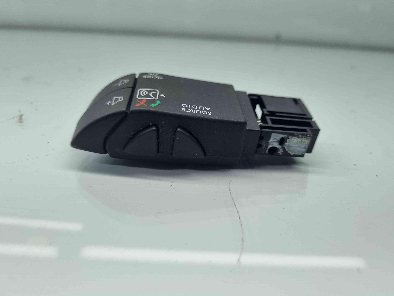 Comenzi volan Dacia Sandero 2 [Fabr 2012-prezent] OEM - imagine 5