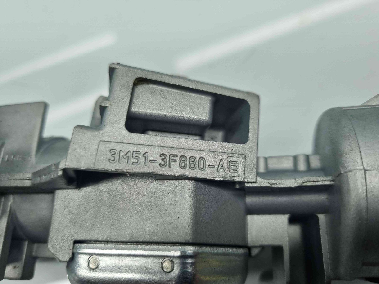 Contact cu cheie Ford Mondeo 5 Hatchback [Fabr 2014-2022] 3M51-3F880-AE 1.5 TDCI T7DA88KW / 120CP - imagine 4