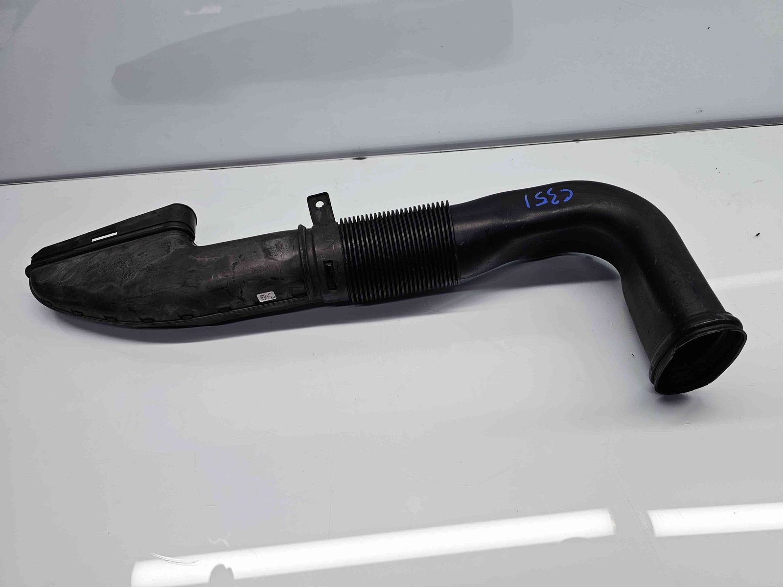 Difuzor captare aer Mercedes Clasa C Coupe (C204) Facelift AMG [Fabr 2011-2015] - imagine 3