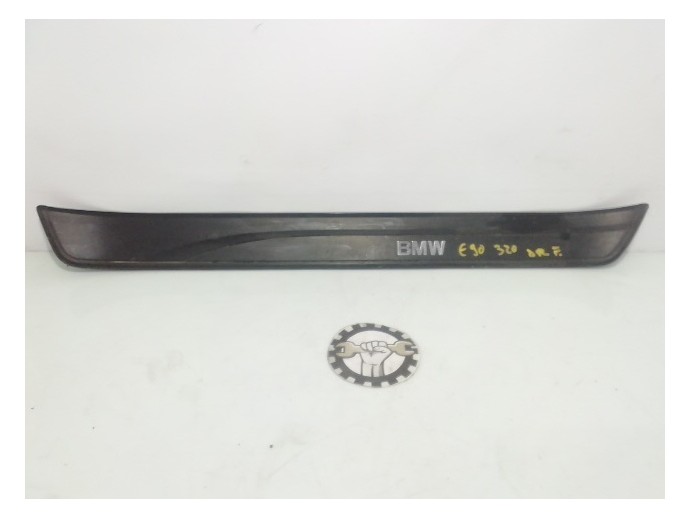 Ornament prag dreapta fata BMW Seria 3[E90] 2.0 diesel 514773060280 2005-2011