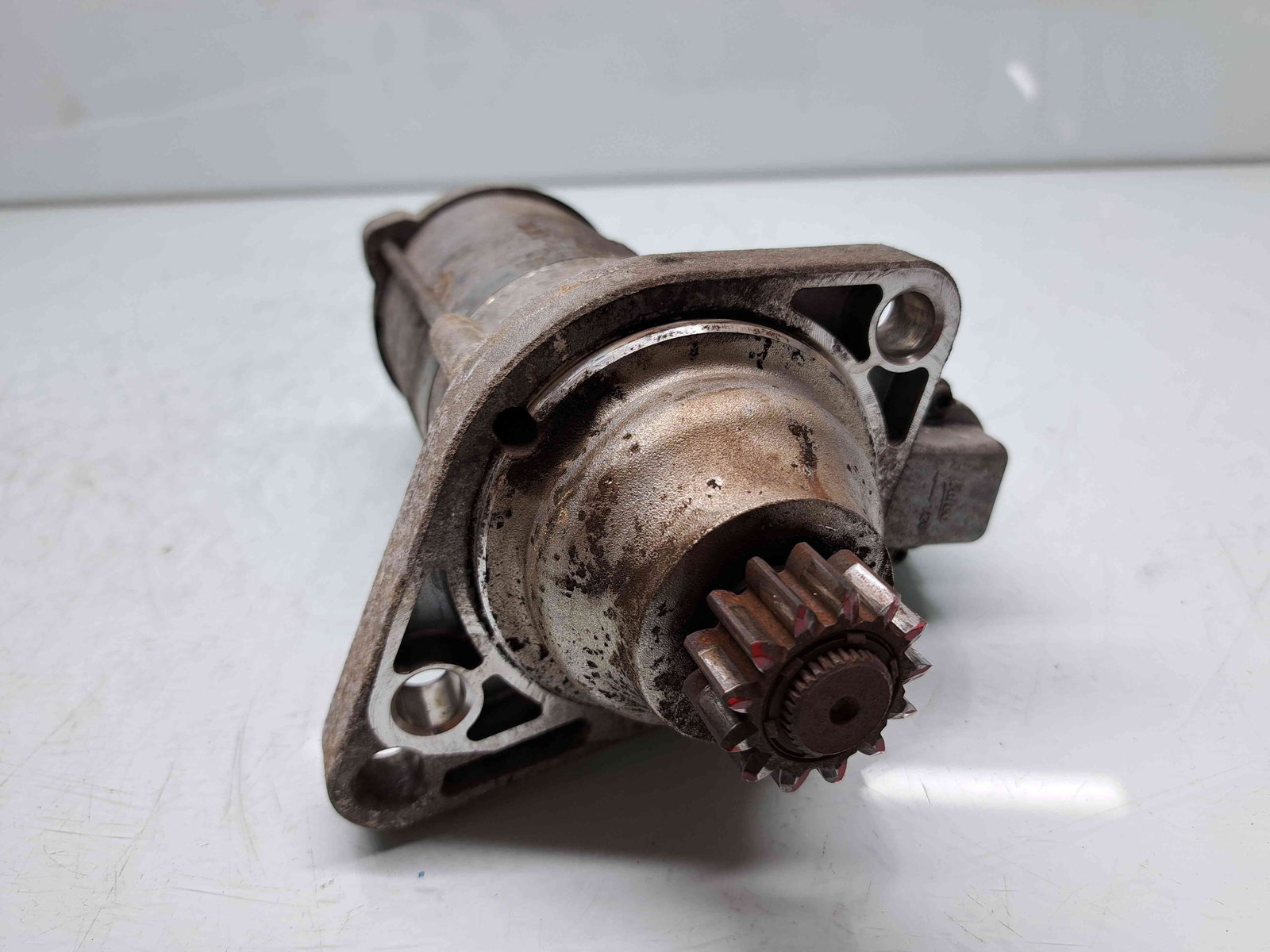 Electromotor 13 dinti Volkswagen Golf 7 (5G) [Fabr 2014-prezent] OEM 1.6 TDI CLHA77KW / 105CP