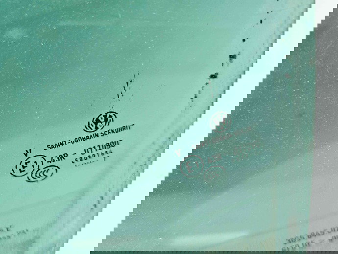 Geam usa stanga spate Volkswagen Passat B8 (3G2) [Fabr 2015-prezent]