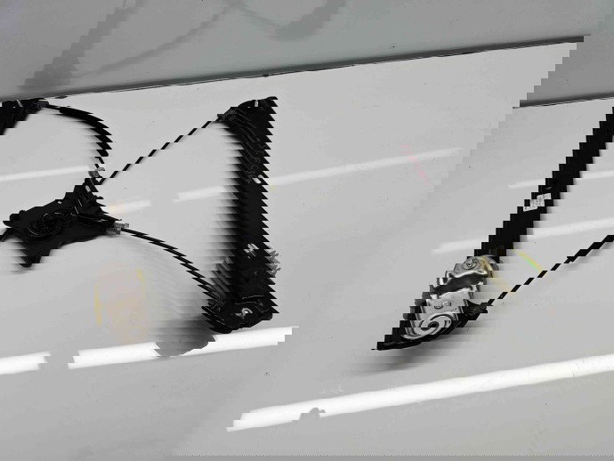 Macara electrica geam stanga fata Volkswagen Passat B8 (3G2) [Fabr 2015-prezent]