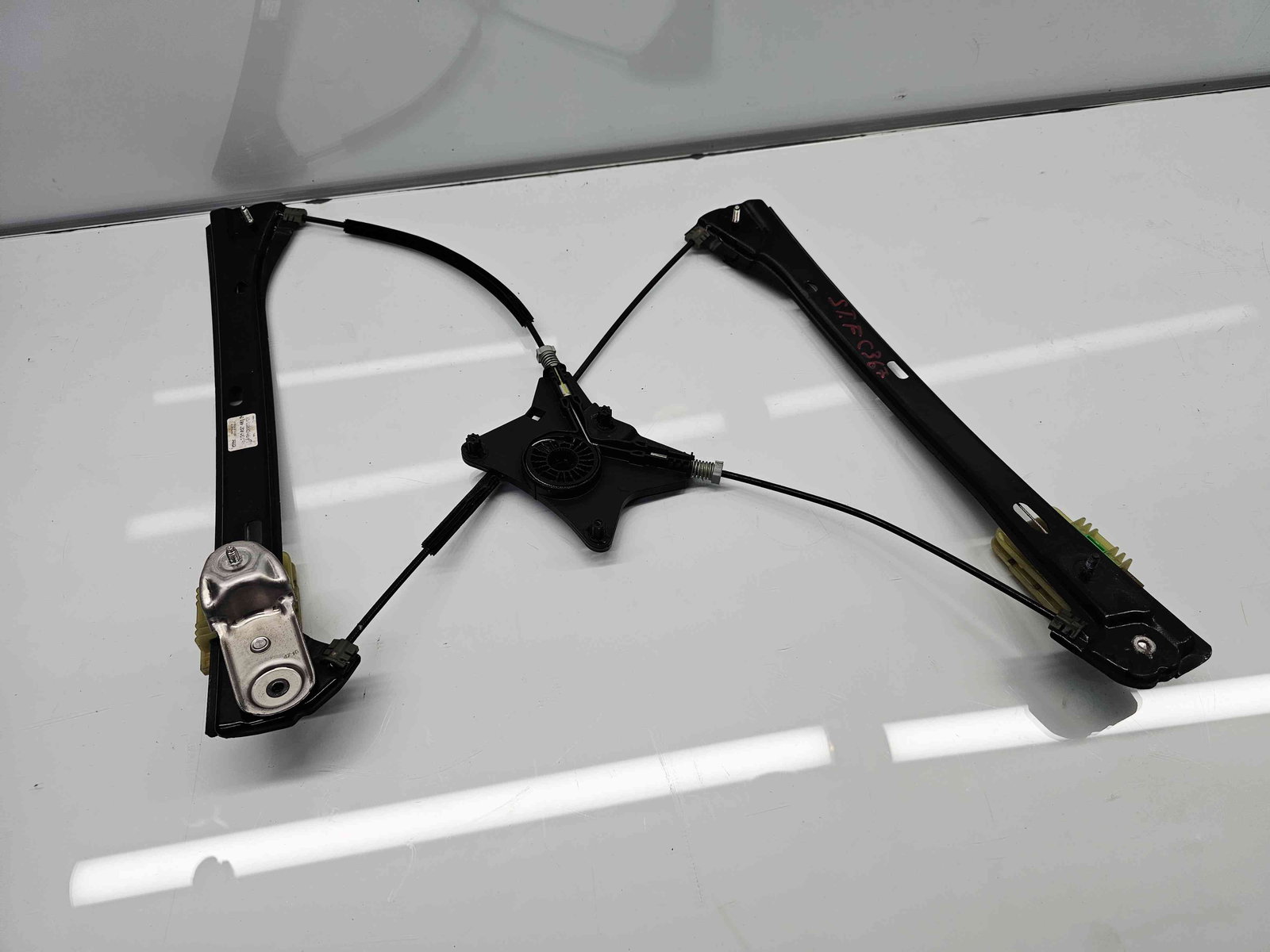 Macara electrica geam stanga fata Volkswagen Passat B8 (3G2) [Fabr 2015-prezent] - imagine 2