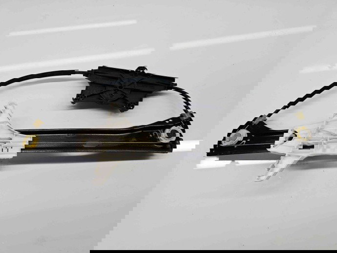 Macara electrica geam stanga spate Volkswagen Passat B8 (3G2) [Fabr 2015-prezent]