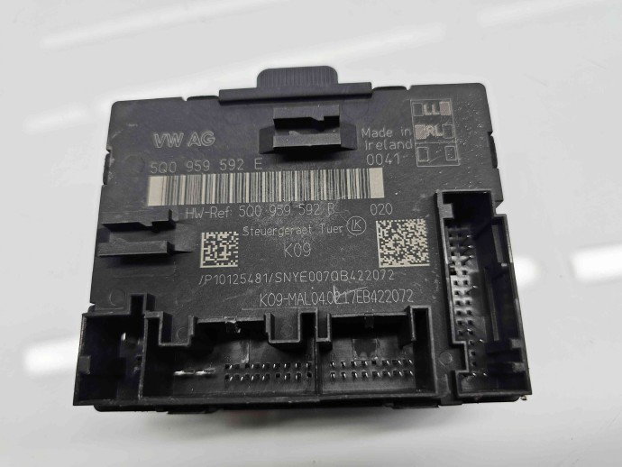  Modul confort Volkswagen Passat B8 (3G2) [Fabr 2015-prezent] 5Q0959592E