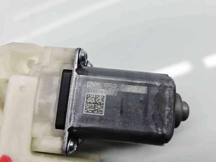 Motoras geam stanga spate Volkswagen Passat B8 (3G2) [Fabr 2015-prezent]