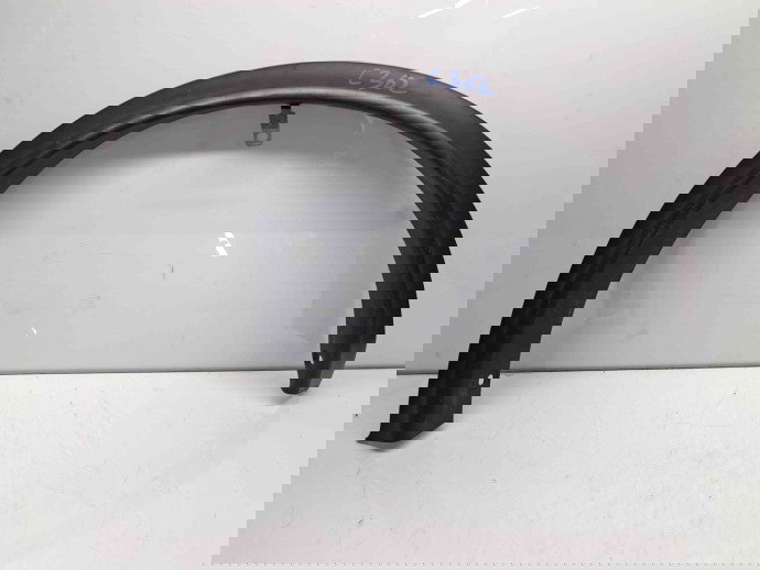 Ornament aripa dreapta fata Nissan Juke [Fabr 2010-2014] Hatchback